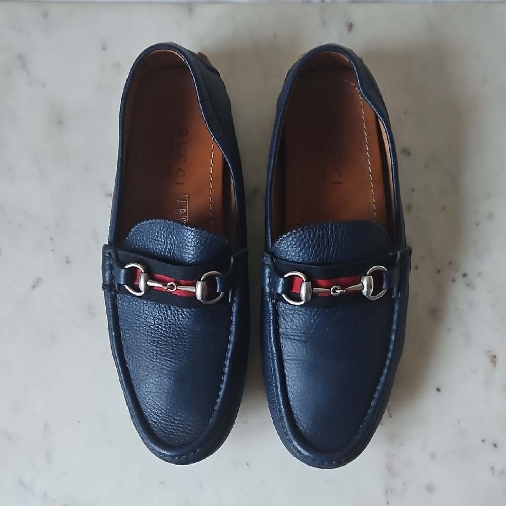 GUCCI: Classic Navy Blue Leather Horsebit Driving Loafers